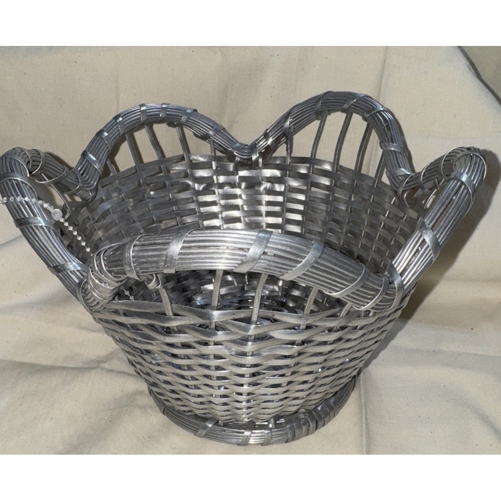 French Woven Wire Basket Caddy with Silver Plating Scalloped 5.5" H X 8" W